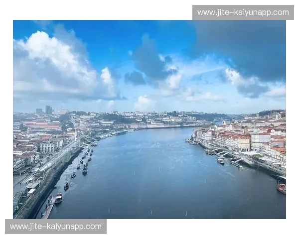 资讯波尔图：用一站式视角发现波尔图的每一面